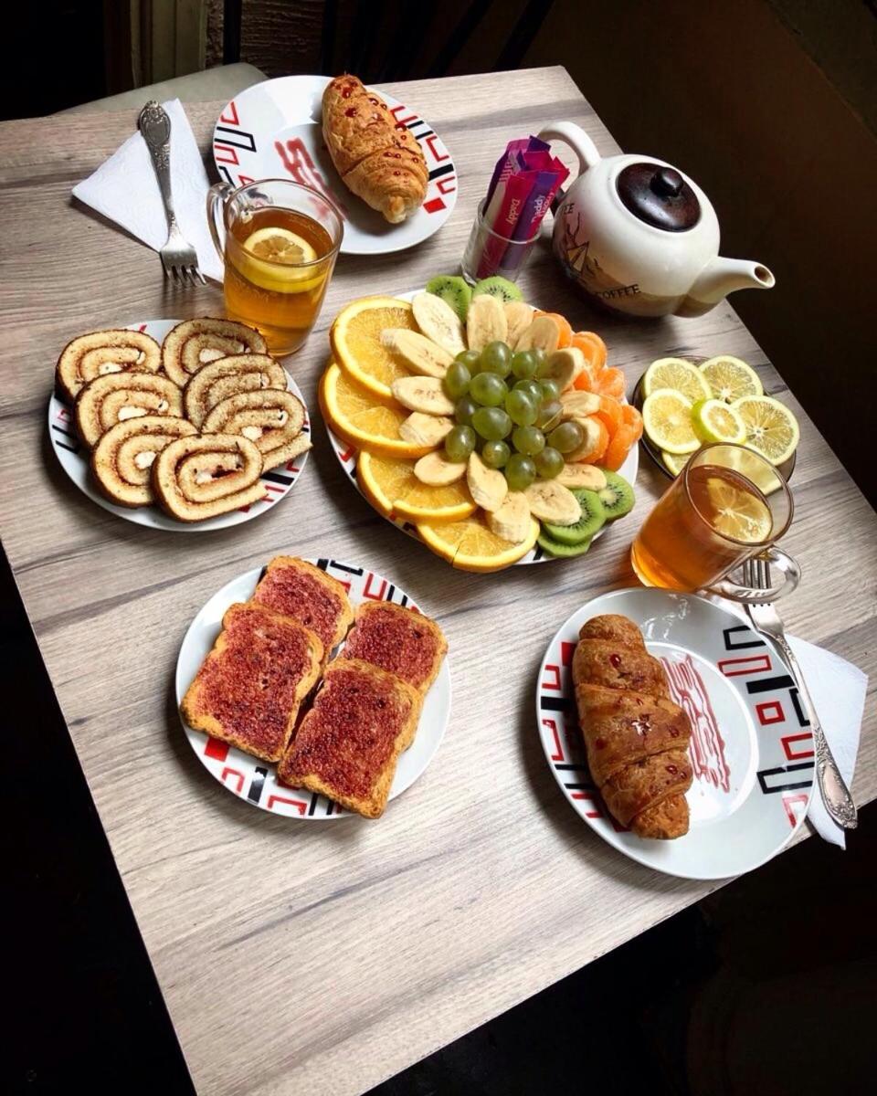 Guest House Ketrin Tbilisi Ngoại thất bức ảnh