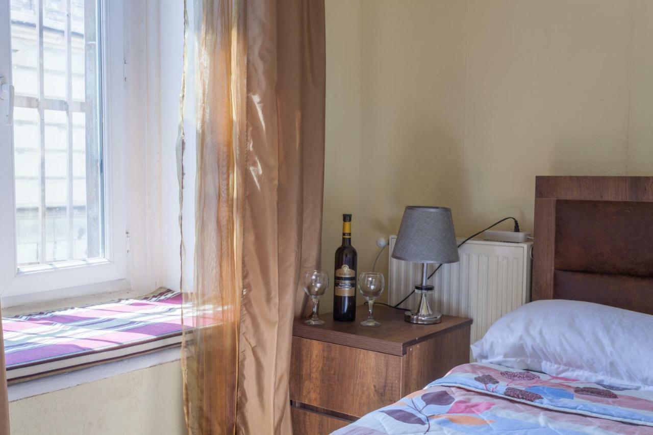 Guest House Ketrin Tbilisi Ngoại thất bức ảnh